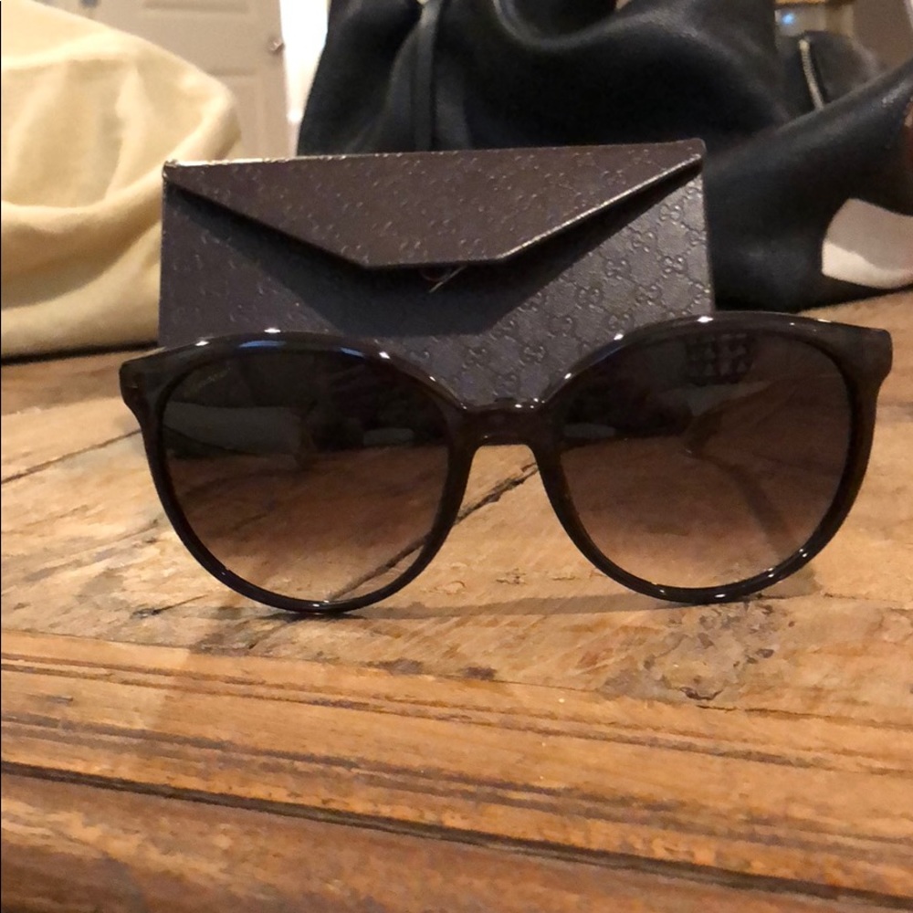 Gucci sunglasses